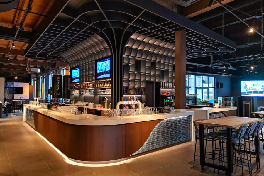 De bar in Mauk aan de Sportlounge