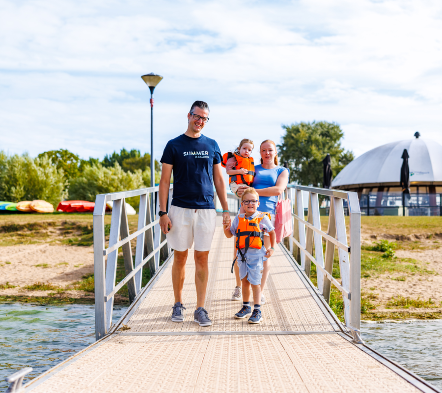 2708 100149 Martin Hols 6 I4 A4490 CR3