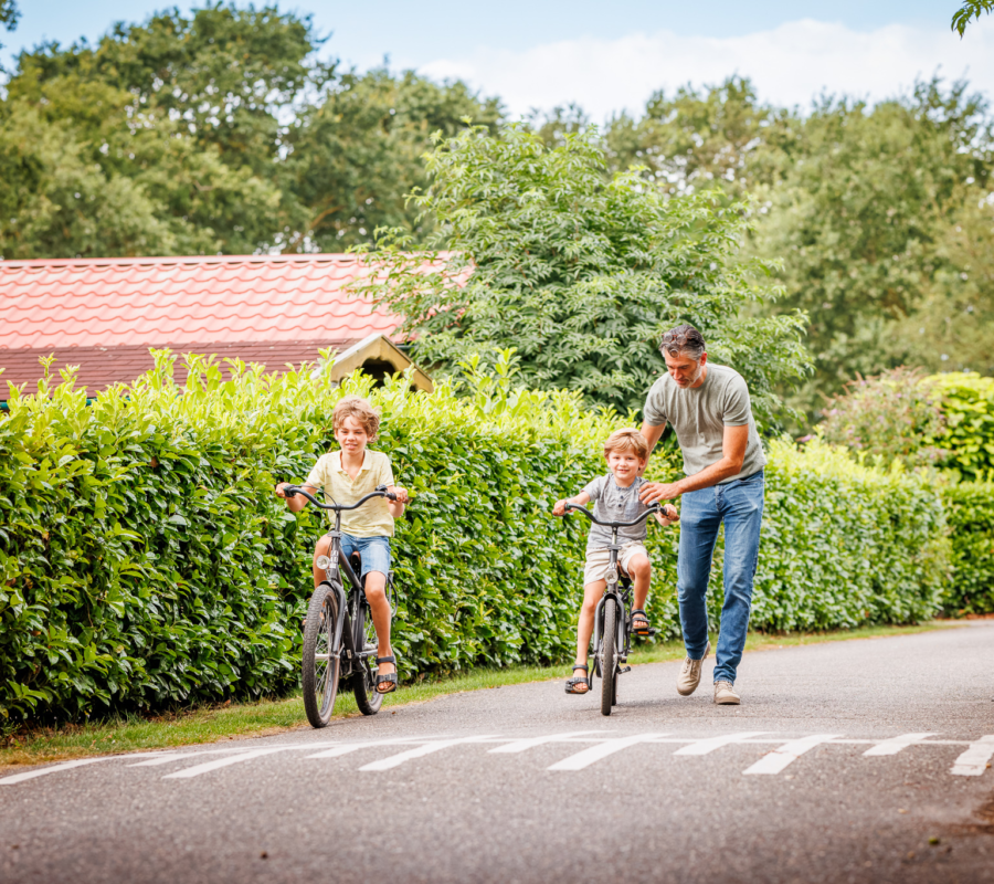 Kinderfietsen huren Vakantiepark de Luttenberg