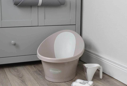 Leen een babybadje bij de receptie tijdens de Kleintjesweken