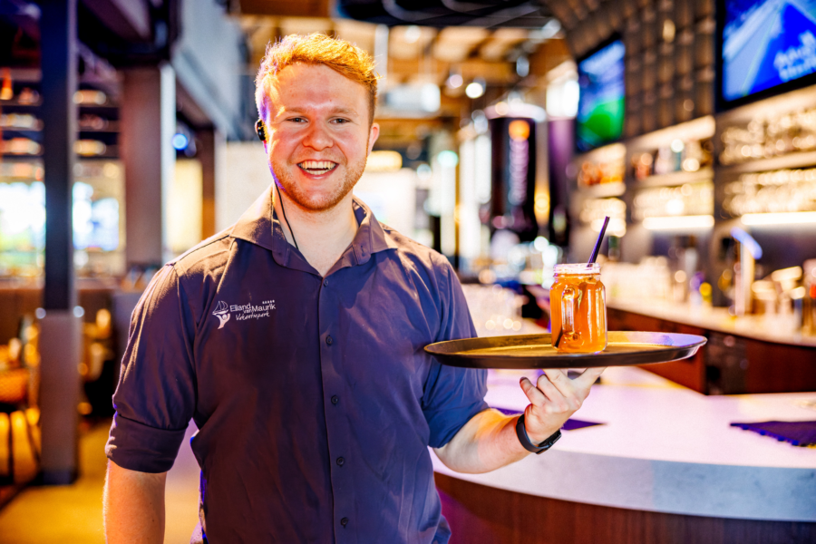 2708 115501 Martin Hols 6 I4 A6207 CR3